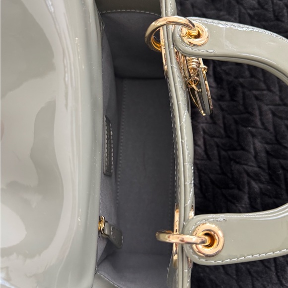 Dior Medium Lady Bag in Stone Gray - Picture 5 of 12